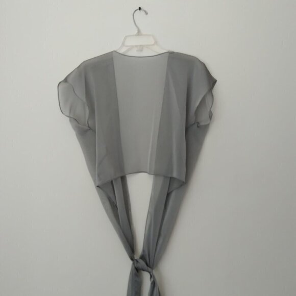 Pearl Grey Chiffon Slip Gown with Flowy Chiffon Floor Length Bolero Shawl  Sz8 - Picture 11 of 13